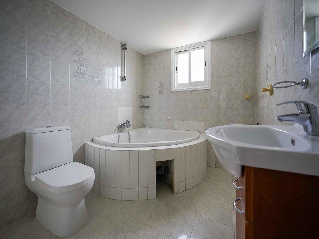 Detached house-Geri-PR42502