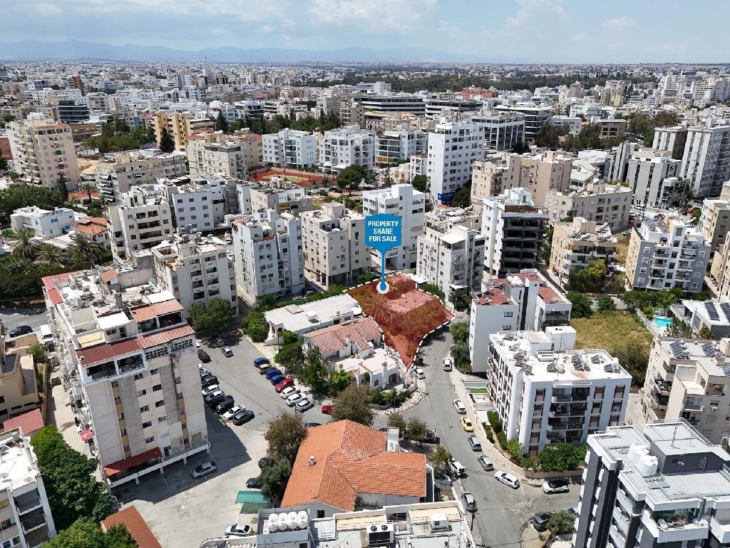 Plot (Share) - Agioi Omologites, Nicosia