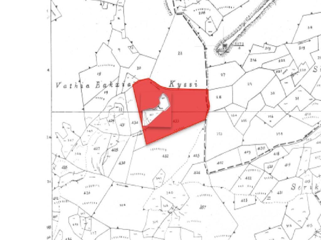 Field-Farmakas-PR37395