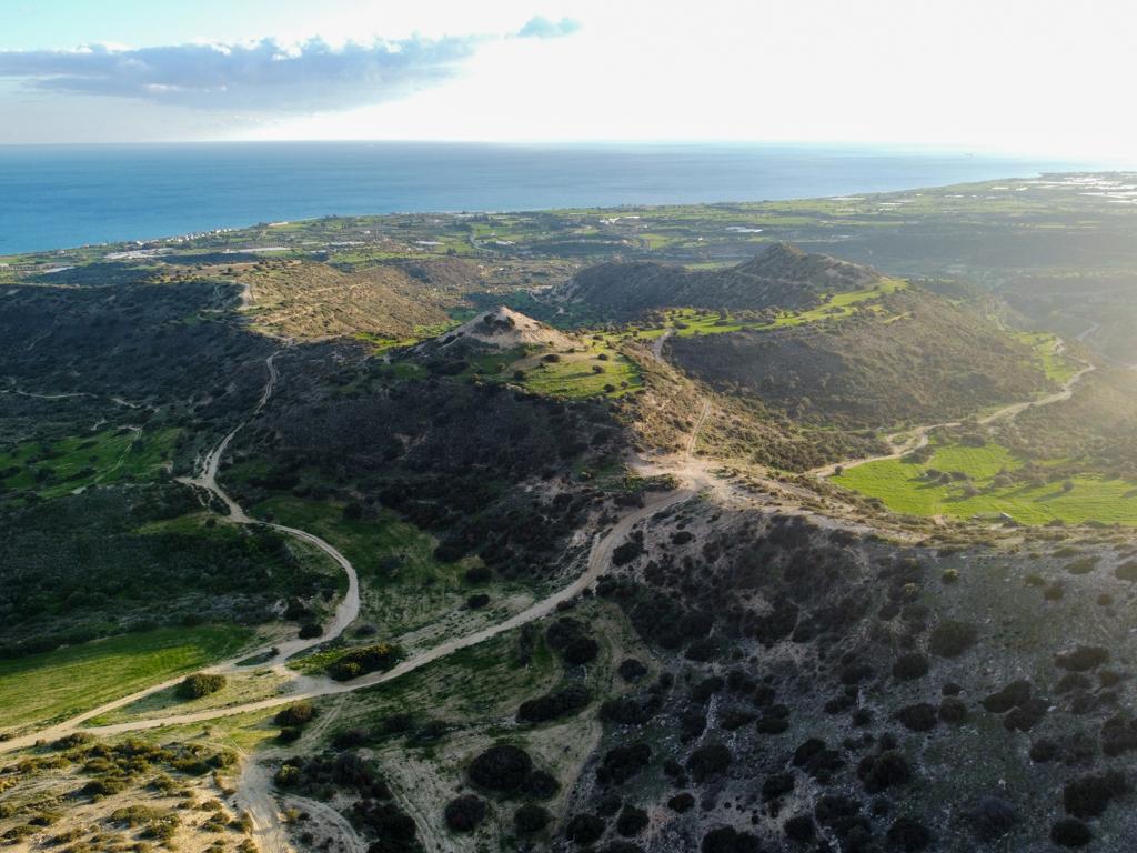 &Chi;&omega;&rho;ά&phi;&iota; - Ά&gamma;&iota;&omicron;&sigmaf; &Theta;&epsilon;ό&delta;&omega;&rho;&omicron;&sigmaf;, &Lambda;ά&rho;&nu;&alpha;&kappa;&alpha;