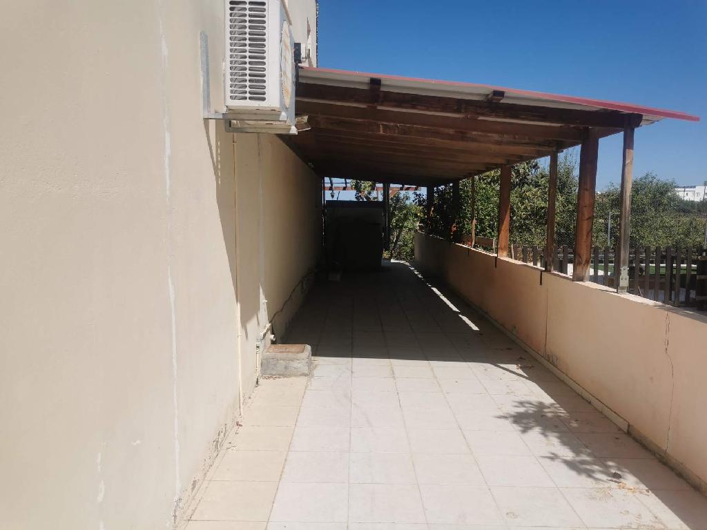 Detached house-Geroskipou-PR42063