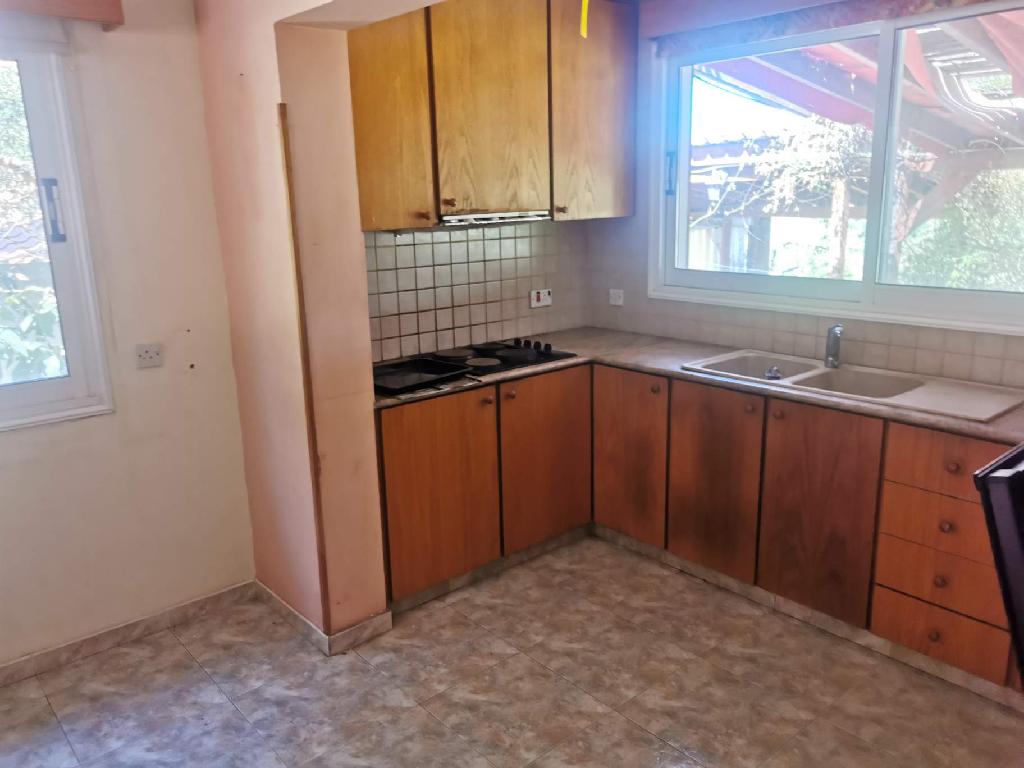 Detached house-Geroskipou-PR42063
