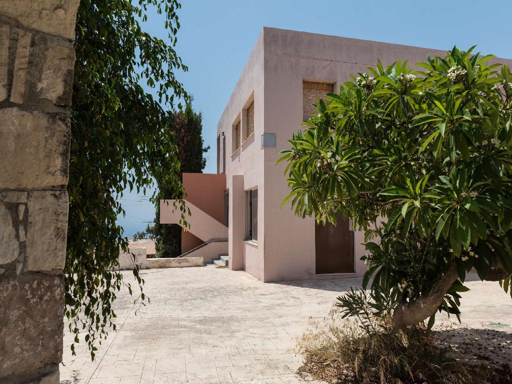 Commercial building-Pegeia-PR12181