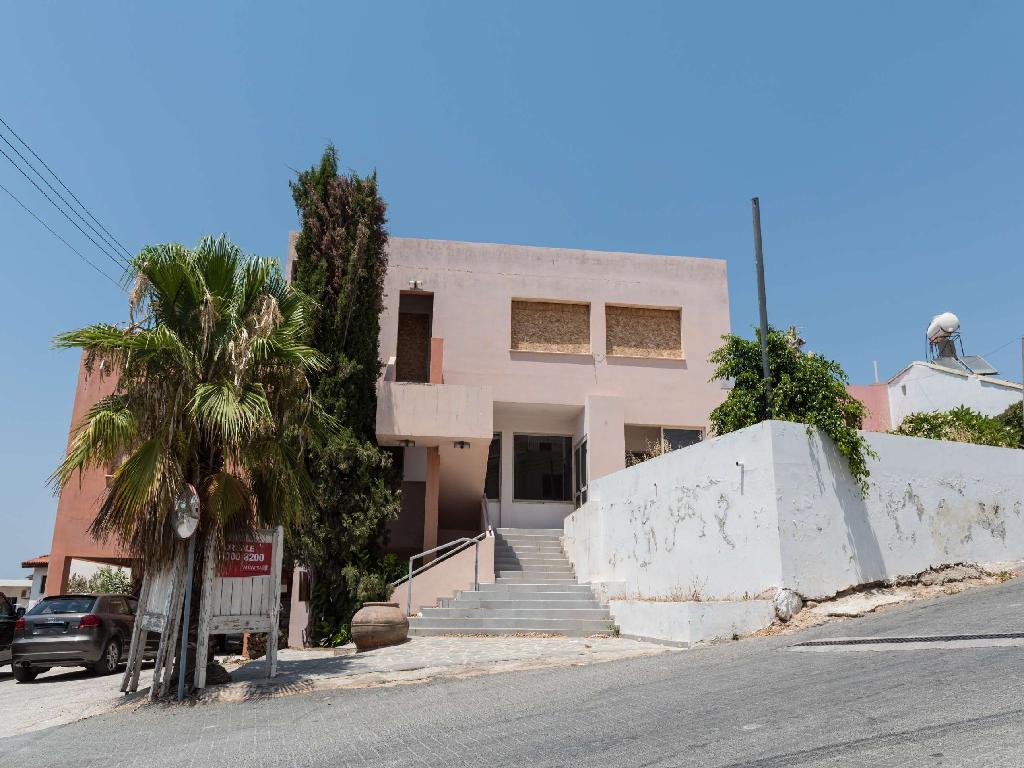 Commercial building-Pegeia-PR12181