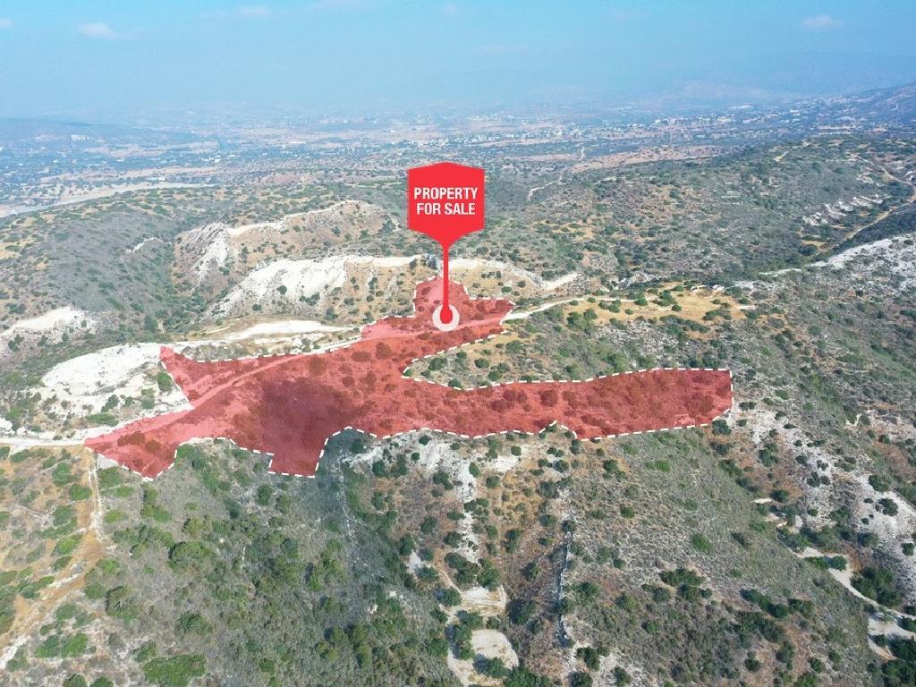 Field - Pentakomo, Limassol