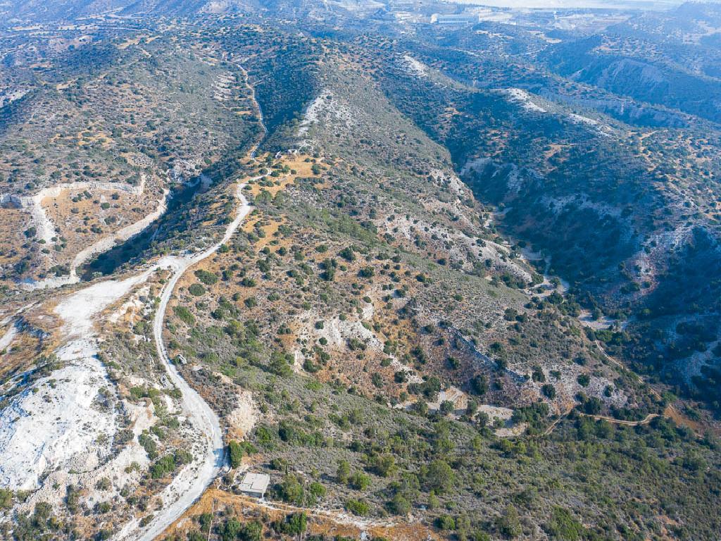 Field - Pentakomo, Limassol
