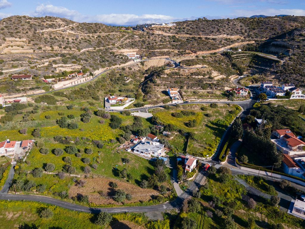 Detached house-Palodeia-PR37194