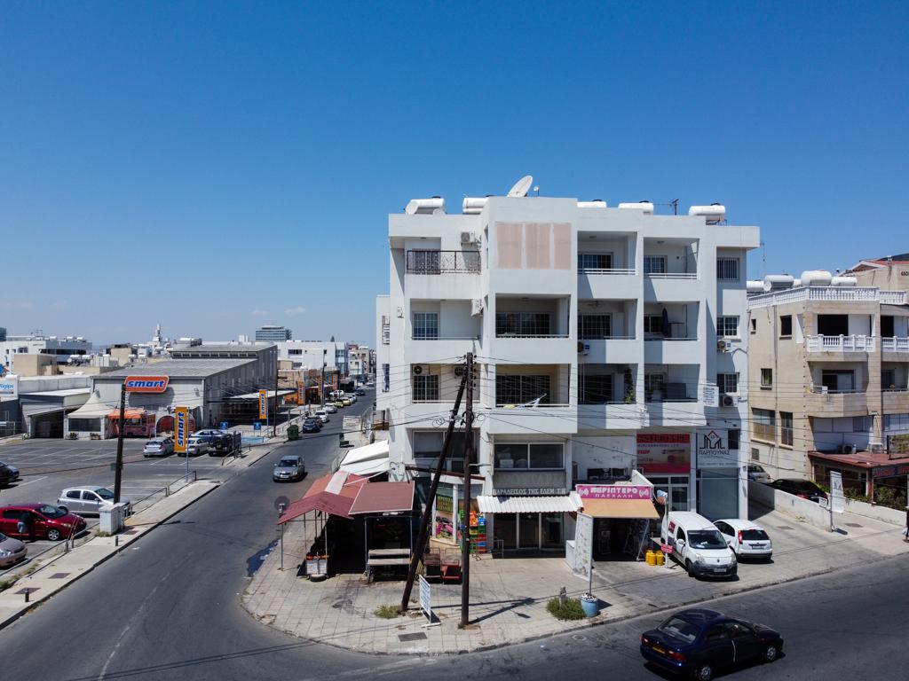 Κατάστημα - Σωτήρος, Λάρνακα