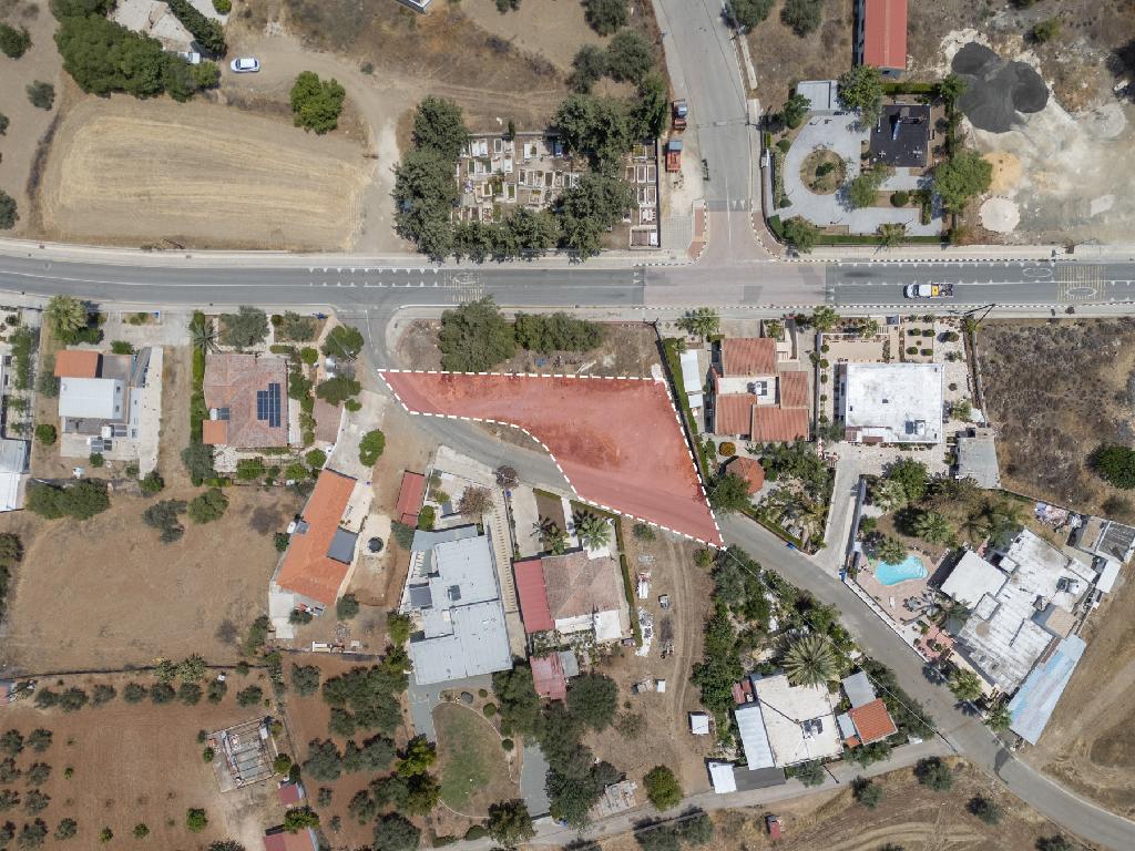 Plot - Kalo Chorio, Nicosia