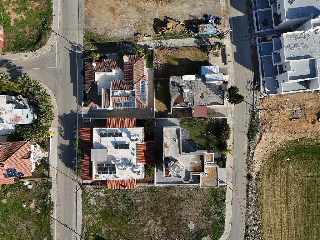Detached house-Lakatameia-PR41211