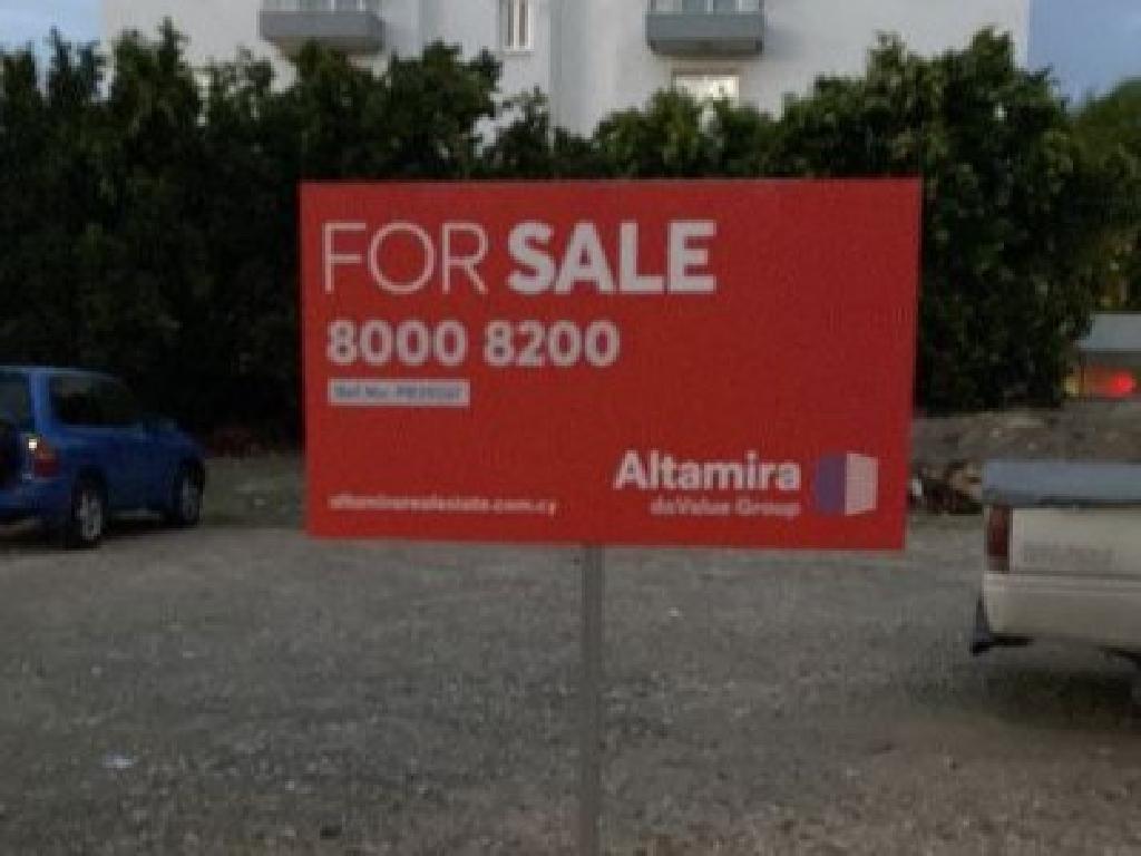 Plot - Pallouriotissa, Nicosia