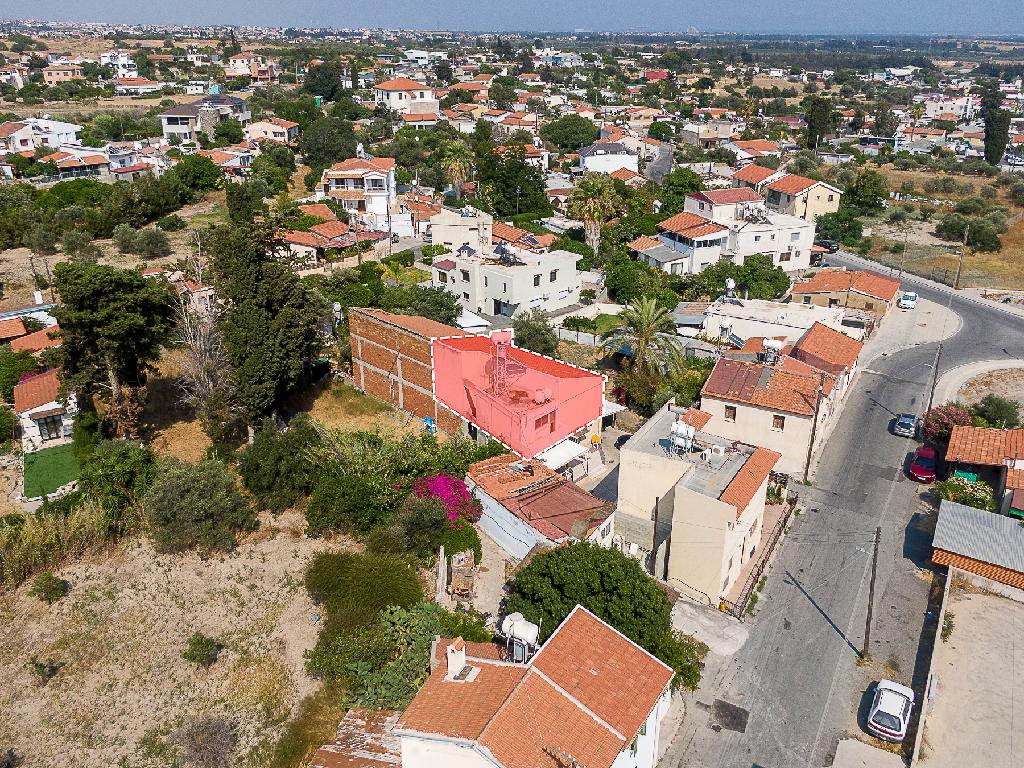 &Eta;ouse - Episkopi, Limassol