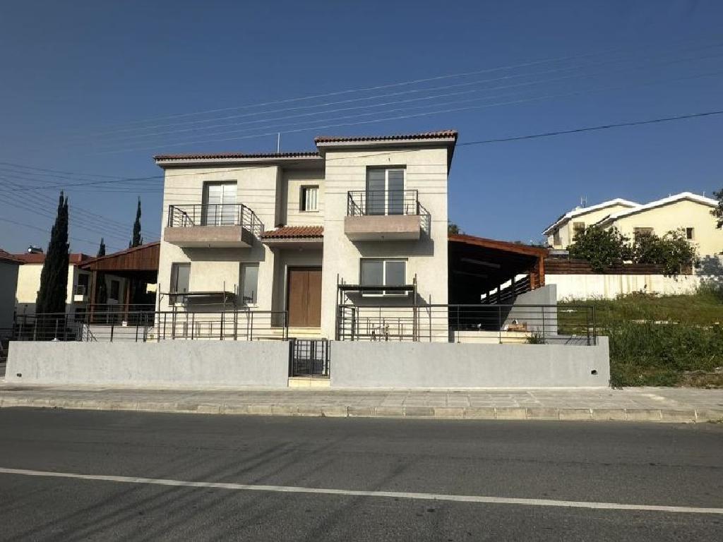 House - Kolossi, Limassol