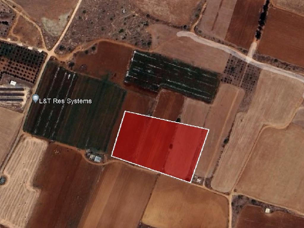 Field-Avgorou-PR14948