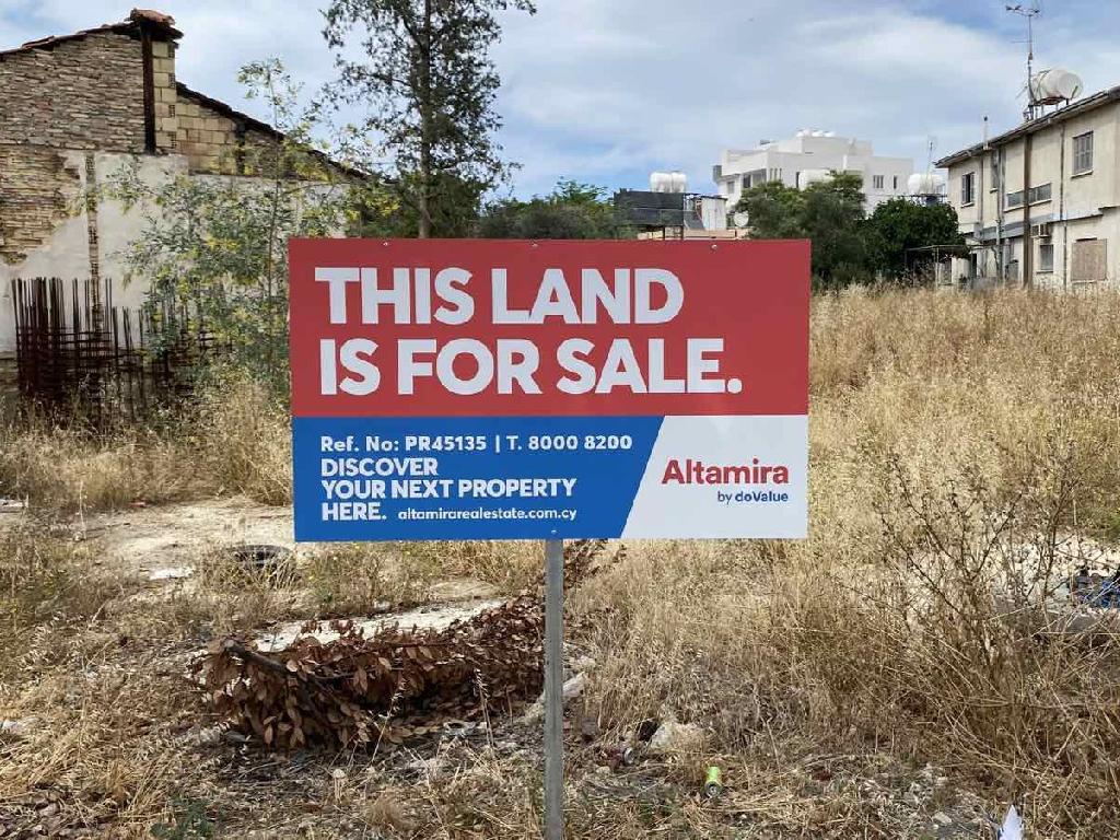 Field-Nicosia Municipality-PR45135