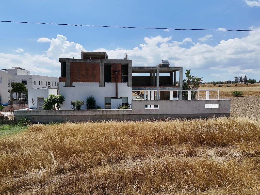 Building - Kato Deutera, Nicosia