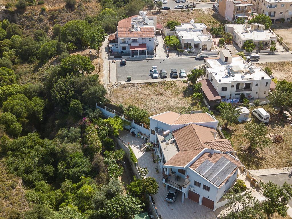 Plot - Anavargos, Paphos