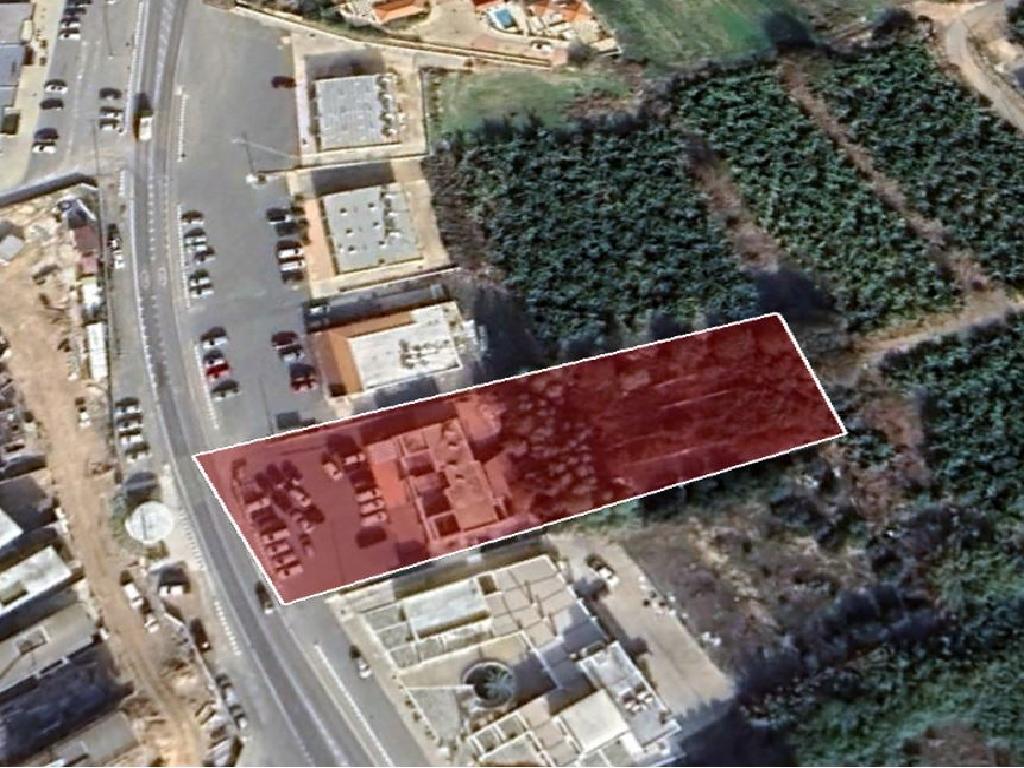 Mixed-use Building-Kissonerga-PR34052