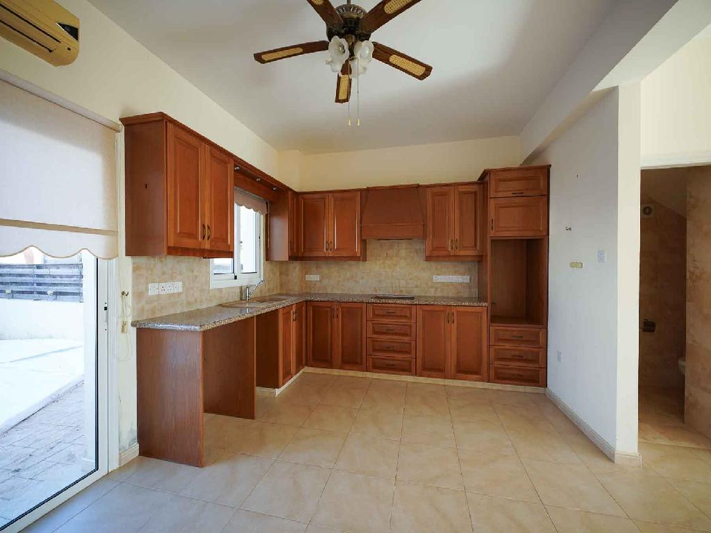 Detached house-Liopetri-PR41630