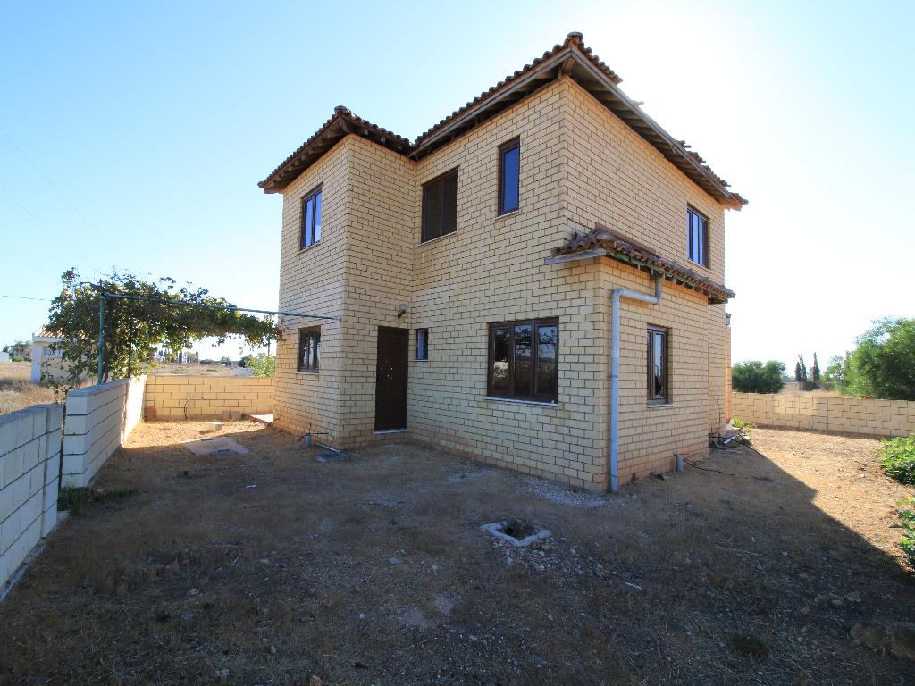 Field-Avgorou-PR14433
