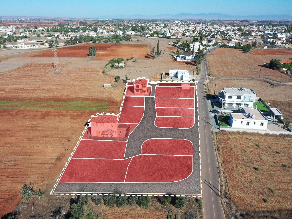 Field-Avgorou-PR14433
