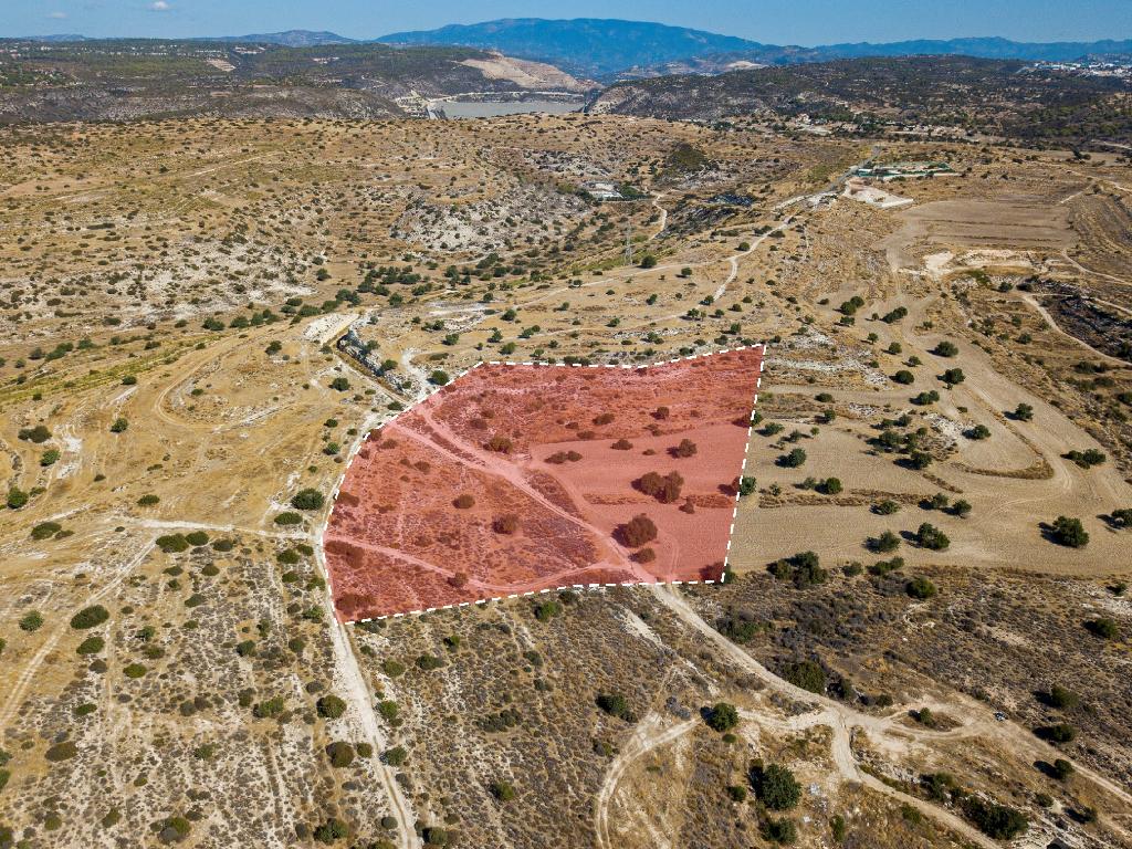 Field-Erimi-PR32931