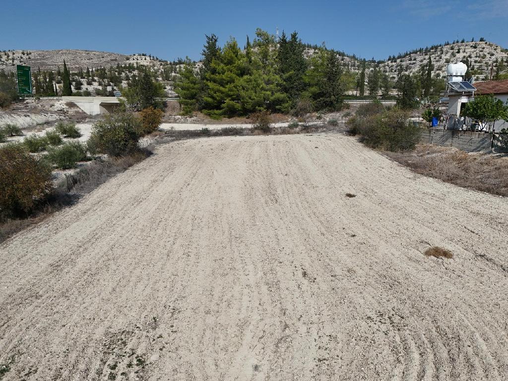 Field (Share) - Alambra, Nicosia