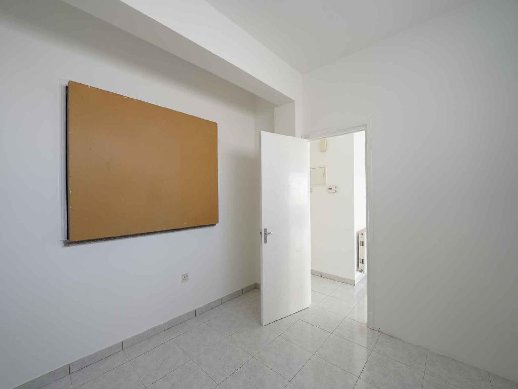 Detached house-Strovolos-PR41898