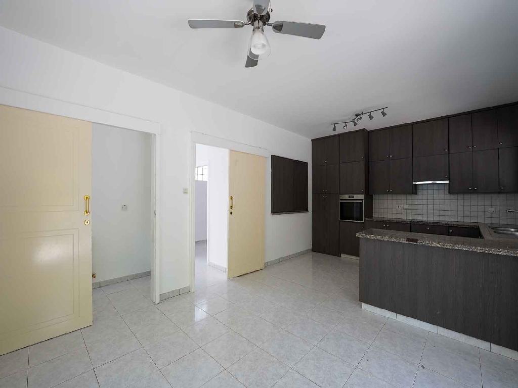 Detached house-Strovolos-PR41898