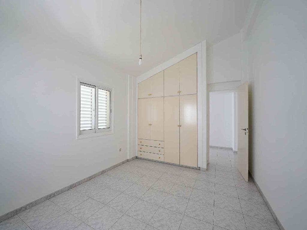 Detached house-Strovolos-PR41898