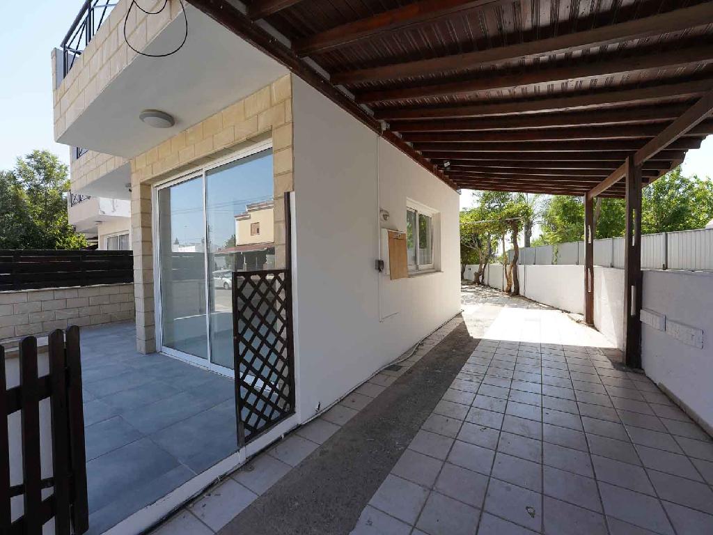 Detached house-Strovolos-PR41898