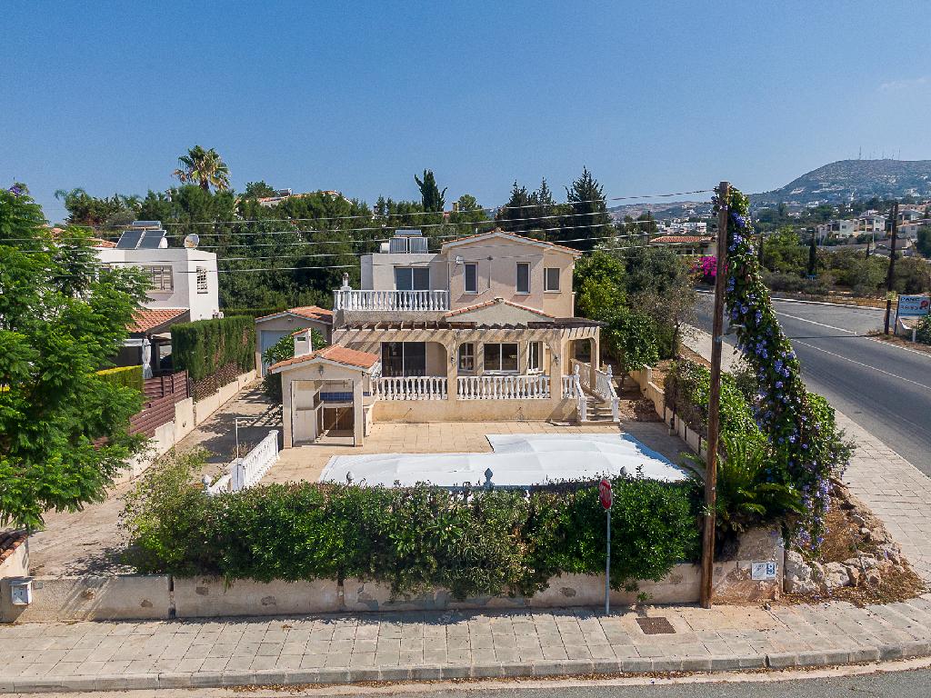Detached house-Tala-PR46143