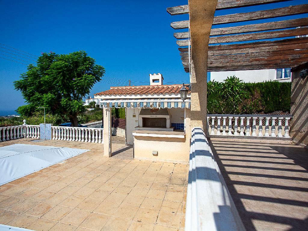 Detached house-Tala-PR46143
