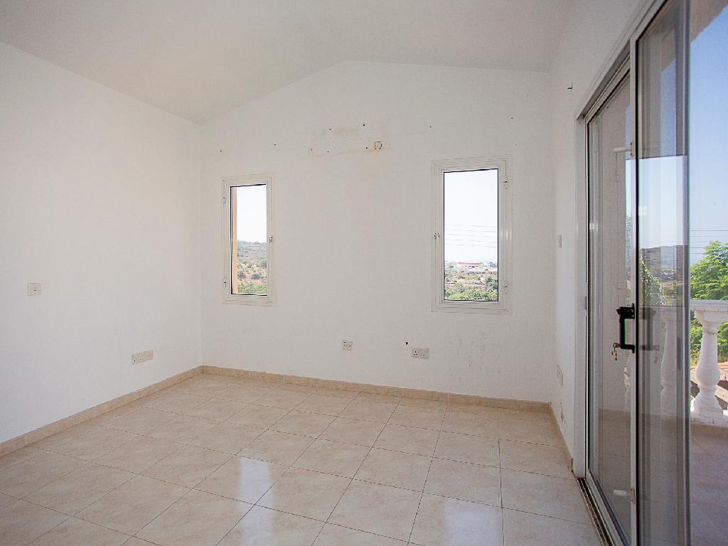 Detached house-Tala-PR46143