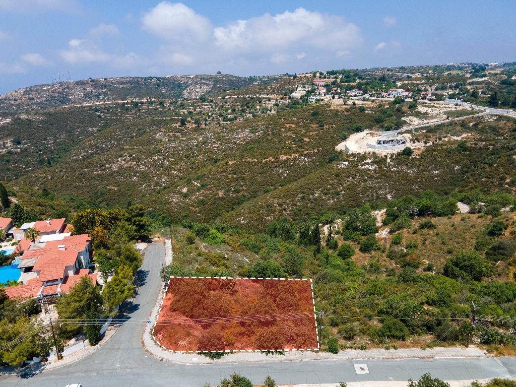 Plot - Tsada, Paphos