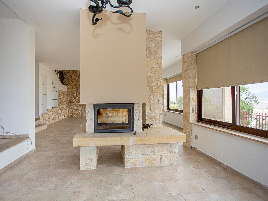 Detached house-Pachna-PR42577