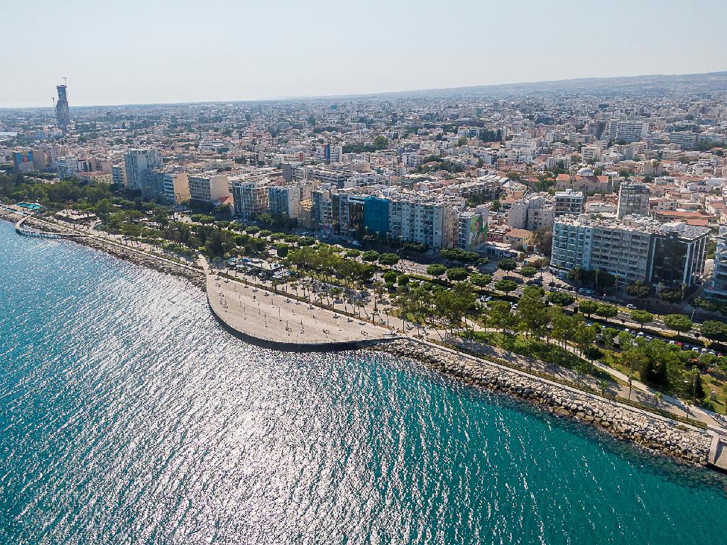 Flat - Hawaii Royal Gardens Court - Agia Trias, Limassol