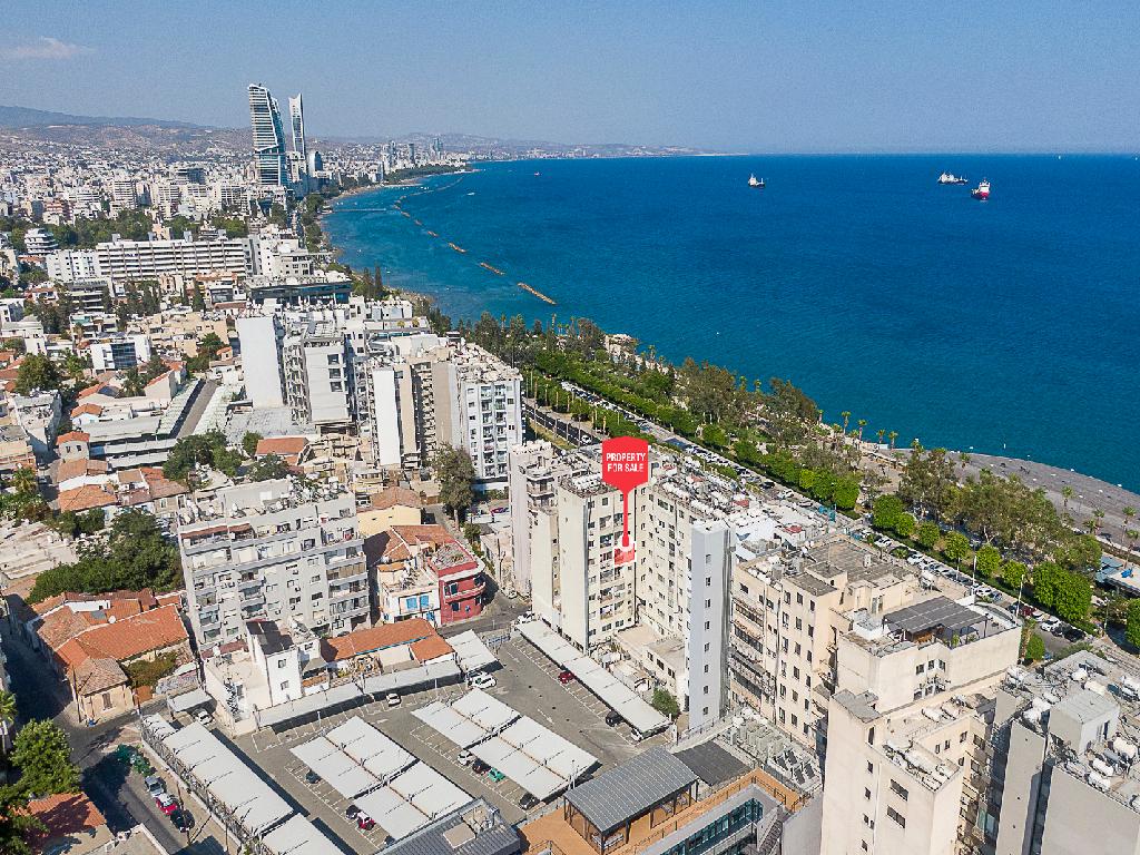 Flat - Hawaii Royal Gardens Court - Agia Trias, Limassol