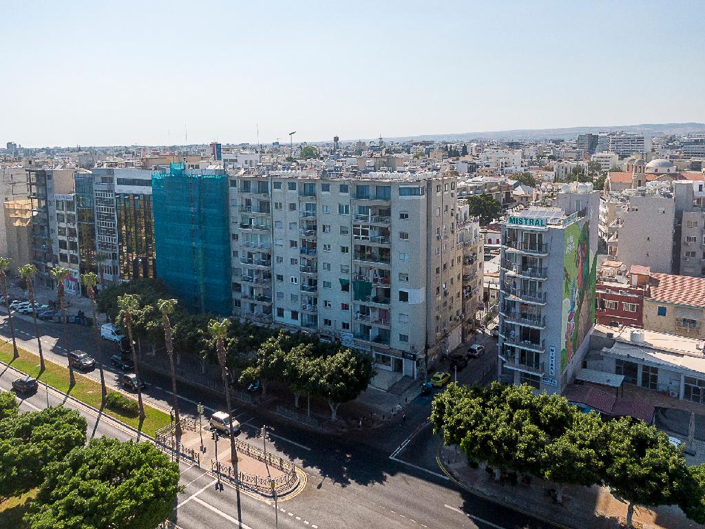 Flat - Hawaii Royal Gardens Court - Agia Trias, Limassol