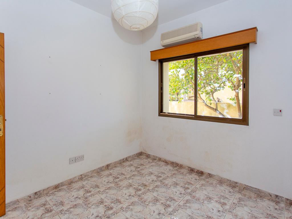 Detached house-Pegeia-PR43471