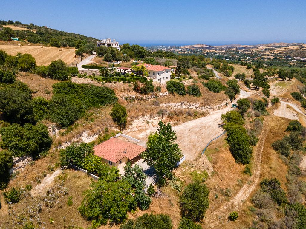 Detached house-Choli-PR15217