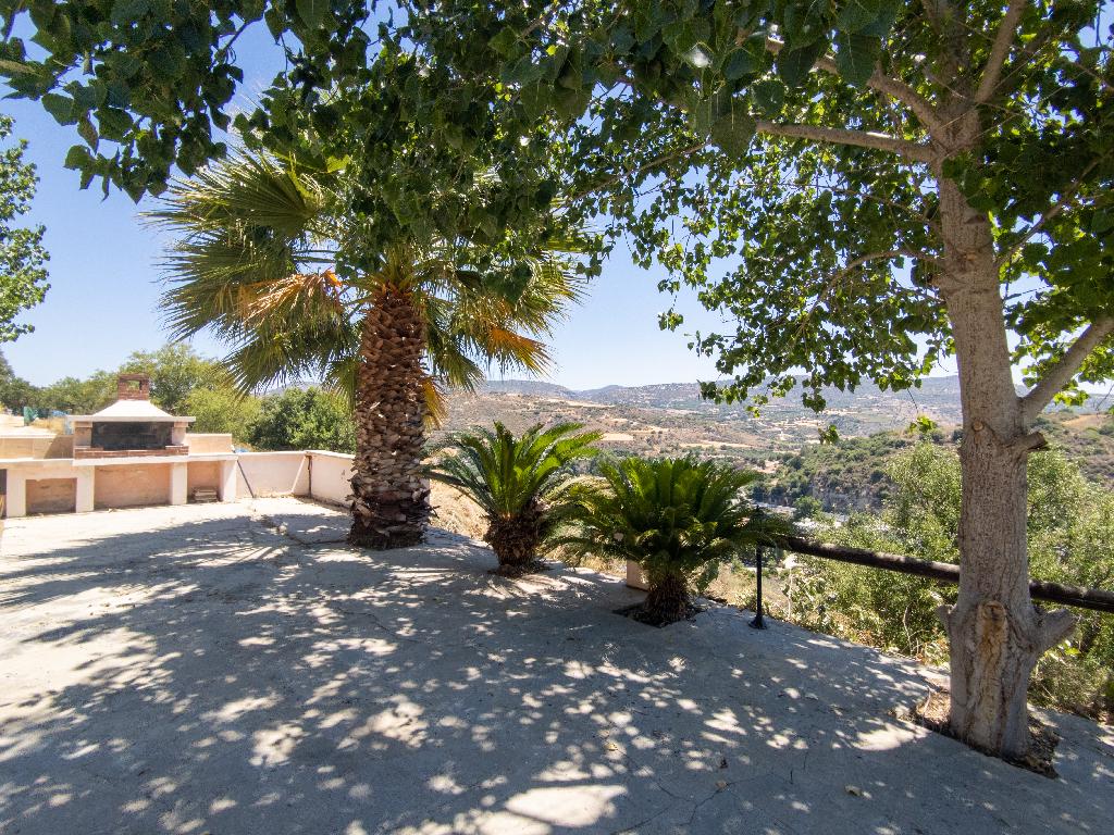 Detached house-Choli-PR15217