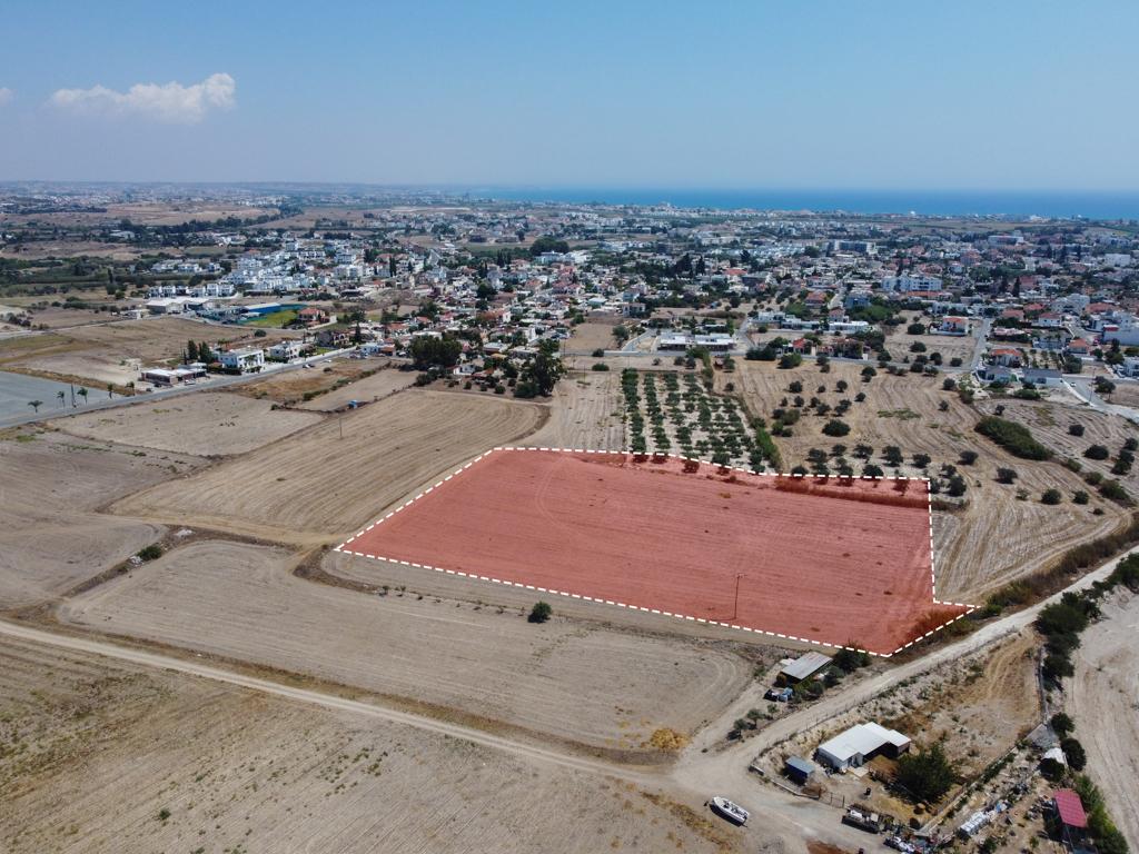 Field (Share) - Livadia, Larnaca