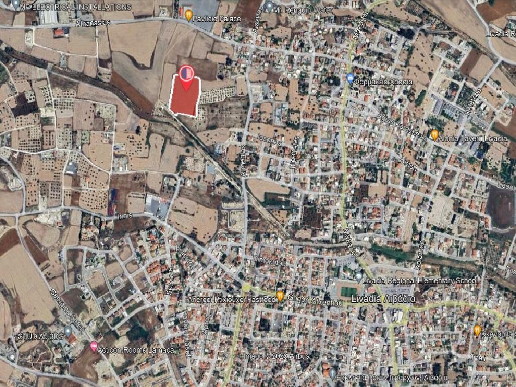 Field-Livadia-PR38311
