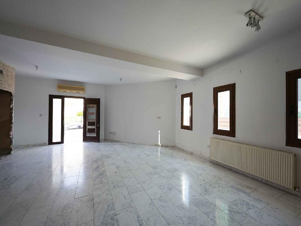 Detached house-Strovolos-PR41960