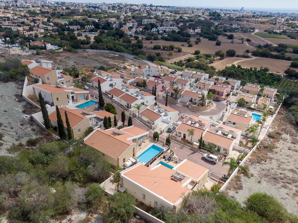 Flat-Chlorakas-PR41334