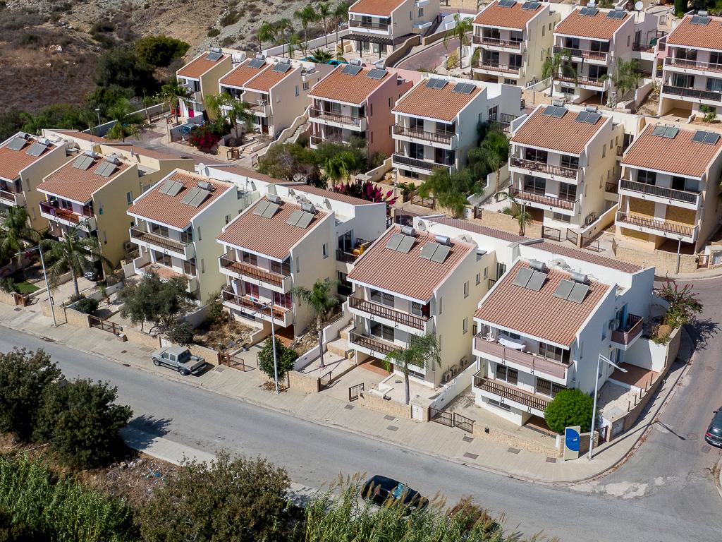 Flat-Chlorakas-PR41334