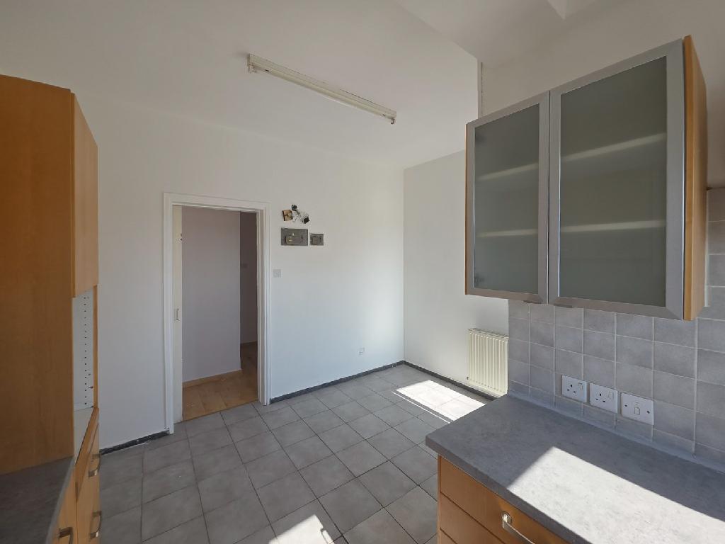 Flat-Nicosia Municipality-PR45136