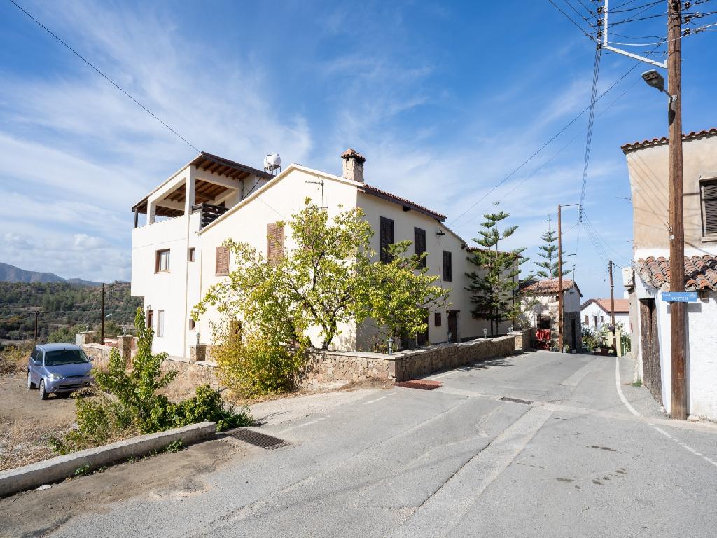 Detached house-Flasou-PR38733