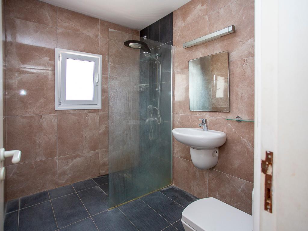 Detached house-Pegeia-PR41336